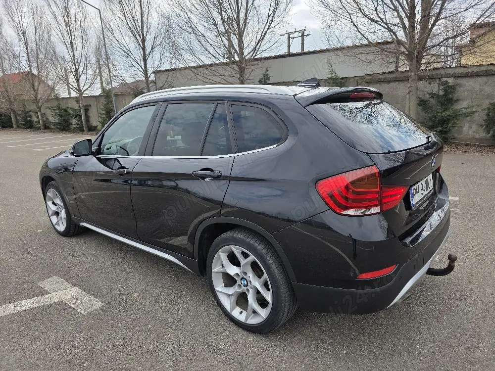Vând Bmw X 1