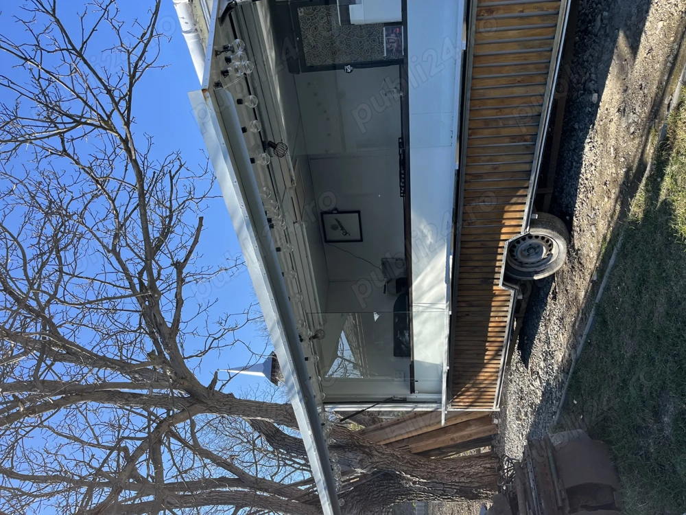 Vând rulotă comercială