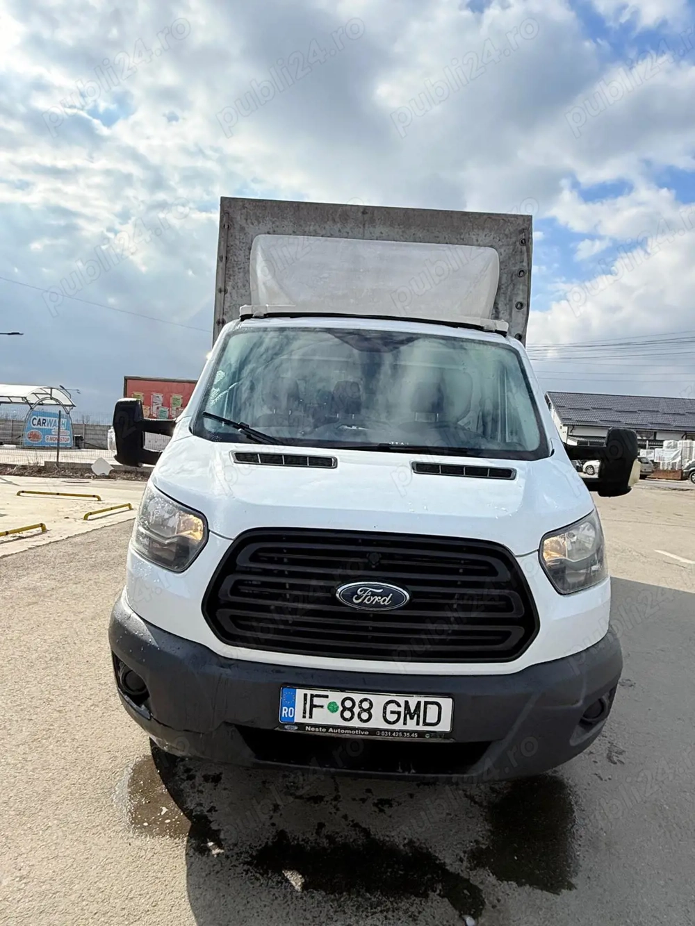 Ford Transit cu Prelata