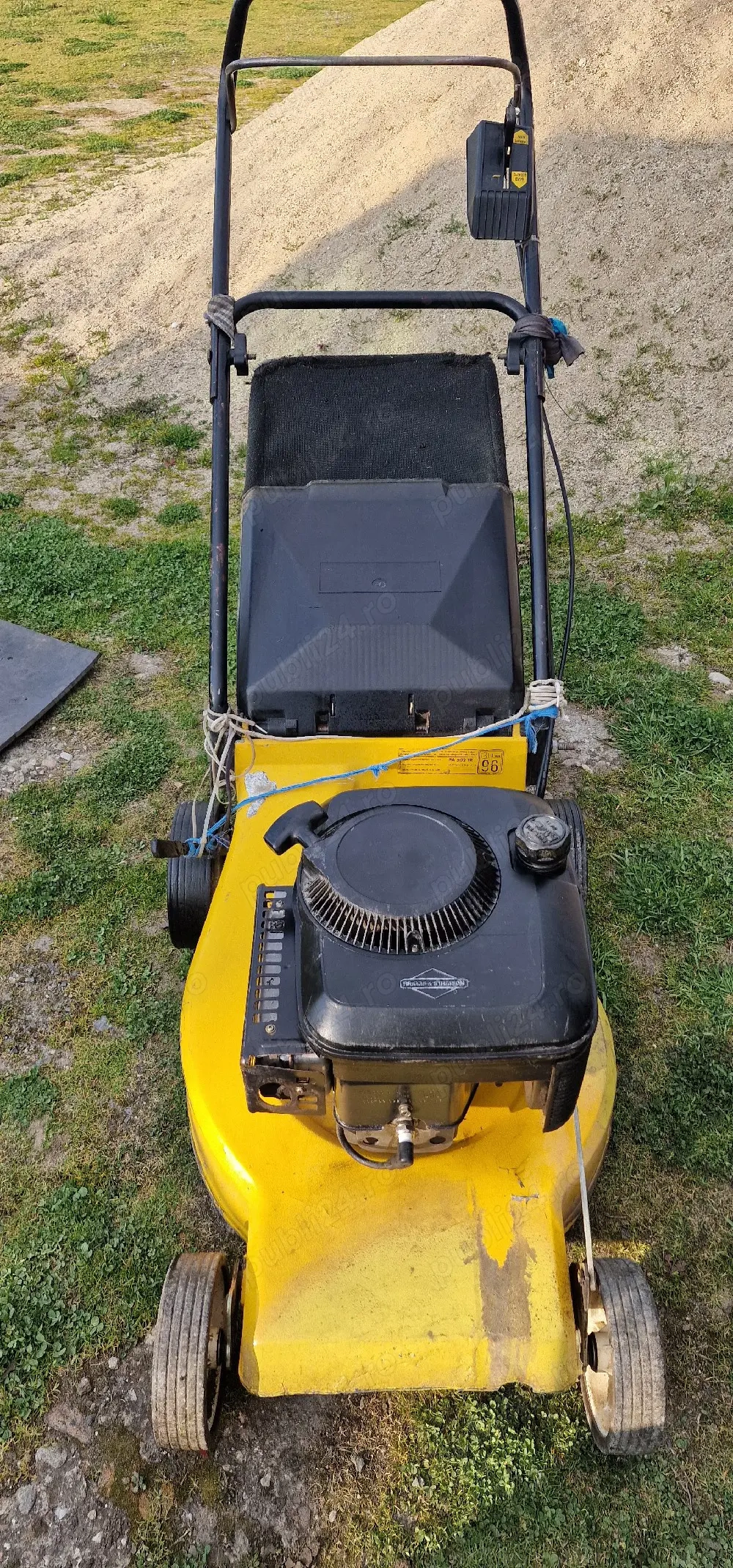 Vand masina de iarba Al-ko  3.5 cai motor 2 timpi cu cos