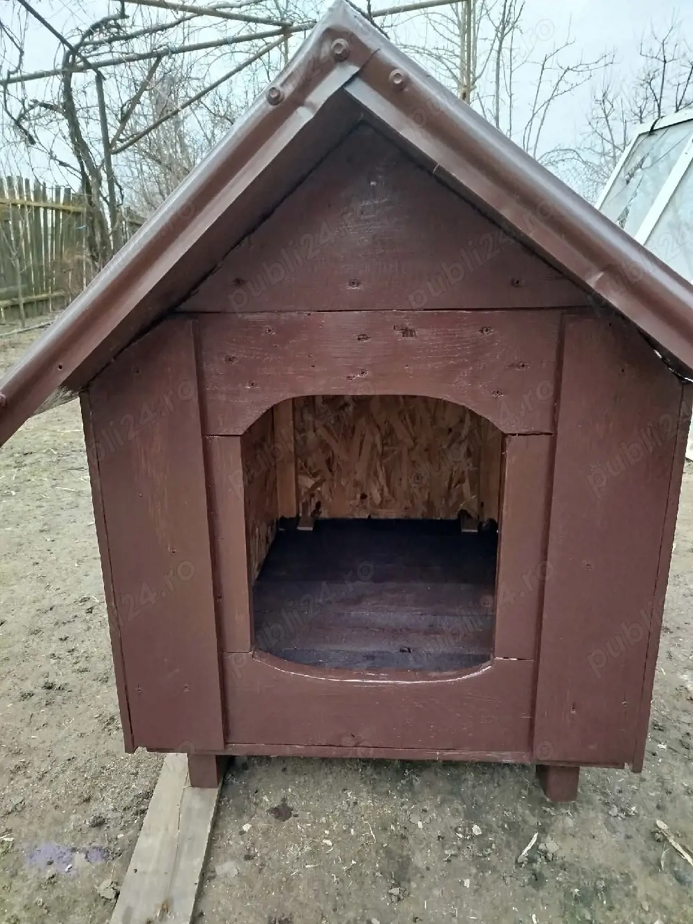 Cușcă pentru câini de vânzare