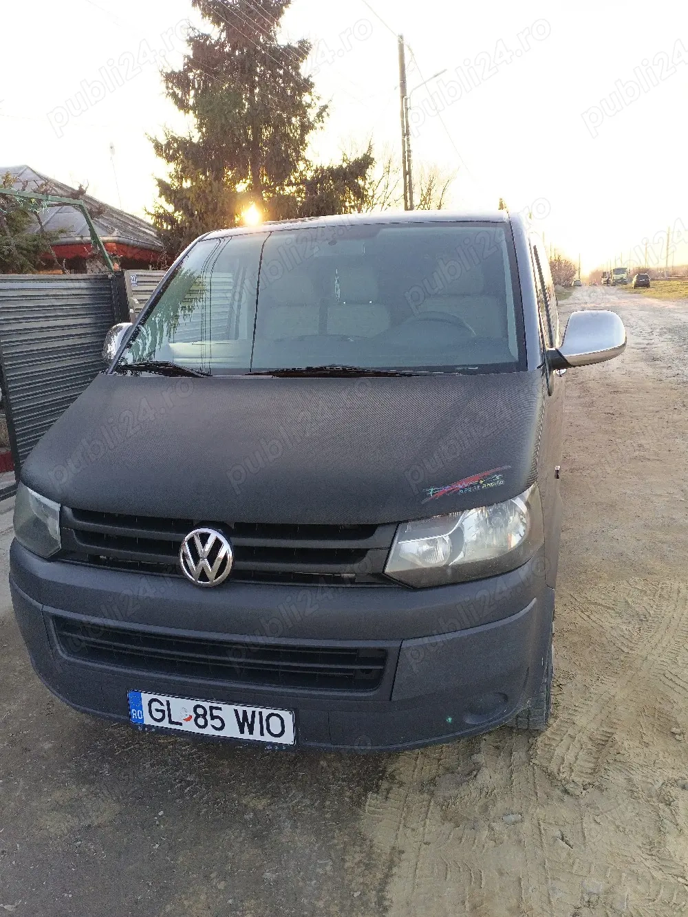 vând t 5 2011 8+1 locuri