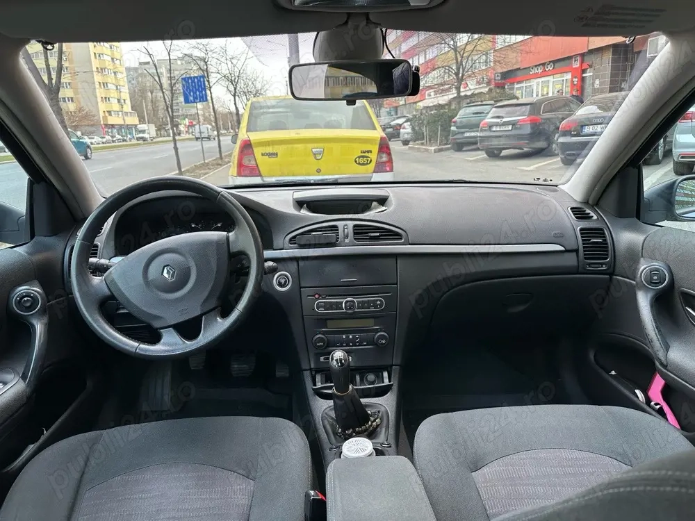 Vand Renault Laguna 2 1,6 Benzina