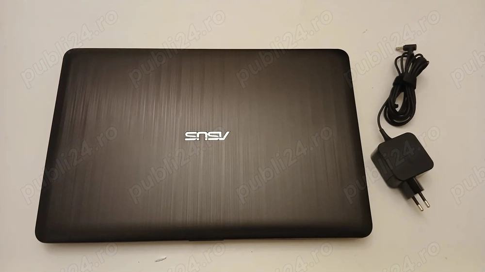 Laptop ASUS X540U