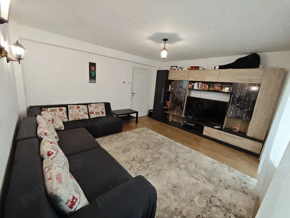 Proprietar   Apartament 3 camere decomandat, 1990, 86 mp total