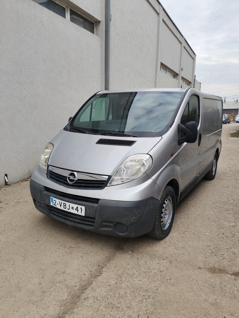 Opel vivaro 2.0 diesel AC recent adus 