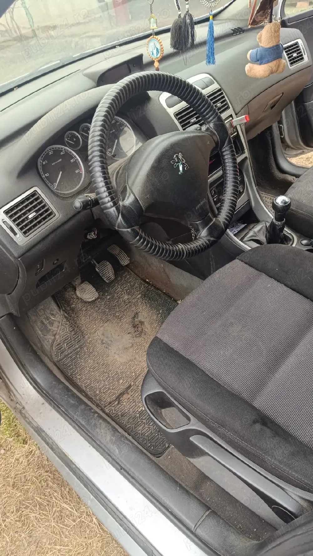 Dezmembrez Peugeot 307 – An 2005