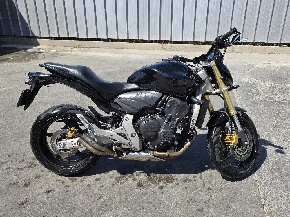 Vând Honda Hornet pc41 2007