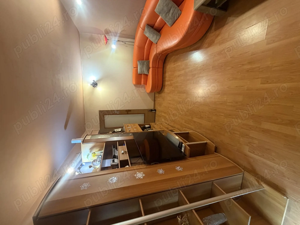 Vând apartament 3 camere zona 9 Mai Ploiești 