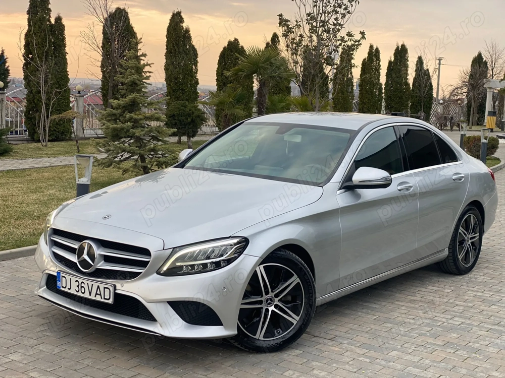 Vand mașina personală!