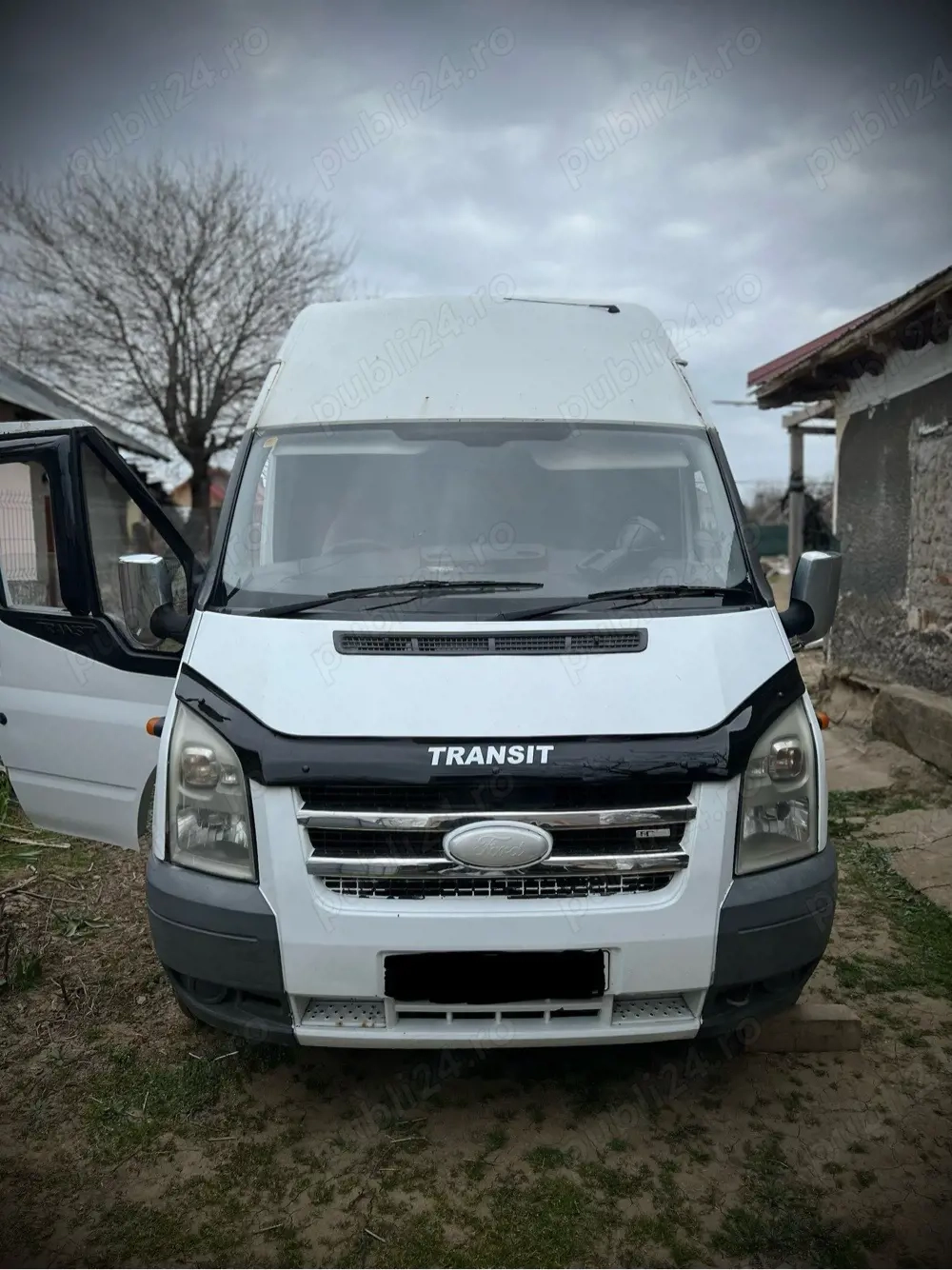 Masina este intro stare foarte buna pentru mai multe detalii sunati la numarul de telefon