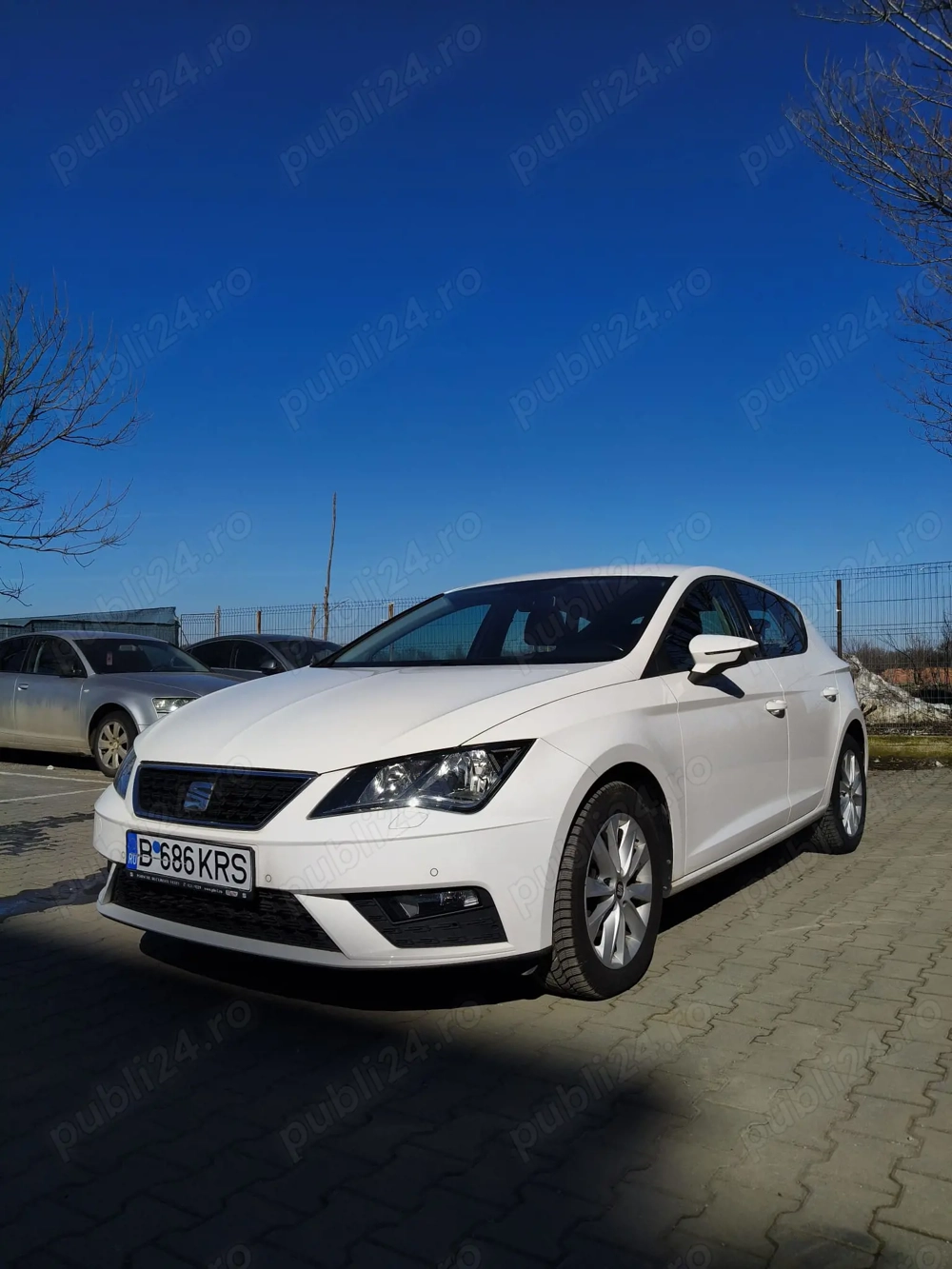 Seat Leon 1.6 TDI DSG 115 CP Style fara AdBlue
