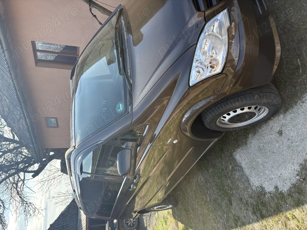 Vând Mercedes Vito 4x4