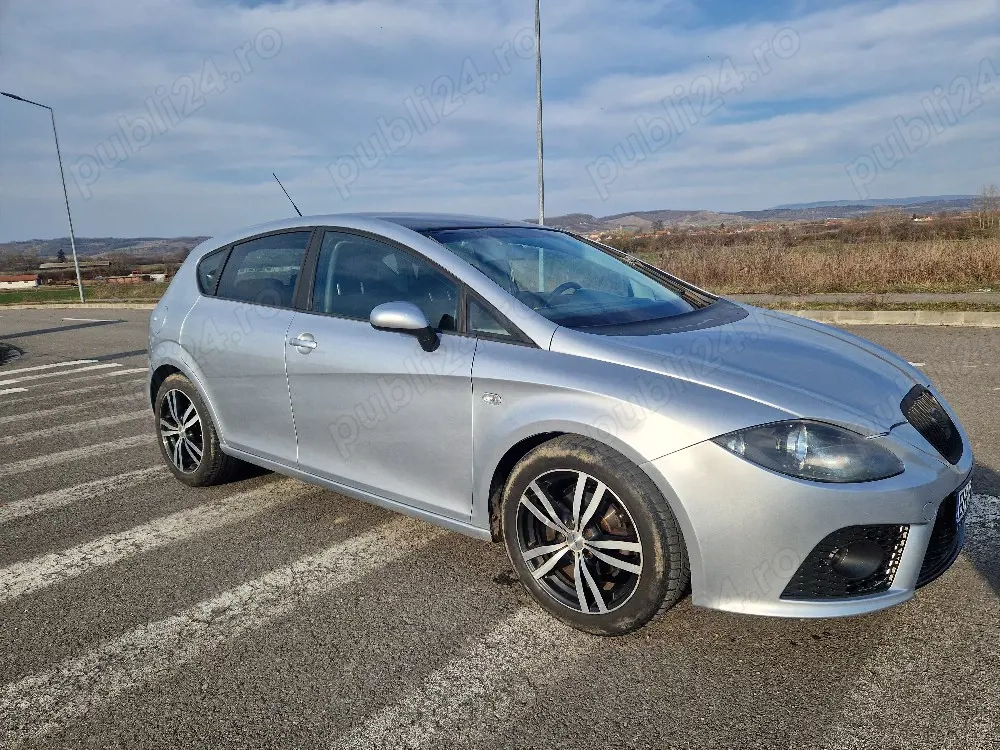 Vand Seat Leon sau schimb cu Mercedes MI sau Toureg 2.5