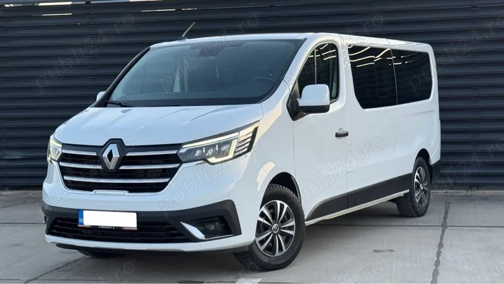 Renault Trafic 2  CP Extra-Lung 8+1 Locuri Euro 6 Cutie Manuala 6+1 Viteze
