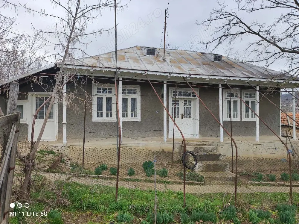 Vand casa sat Moscu ,jud Galati