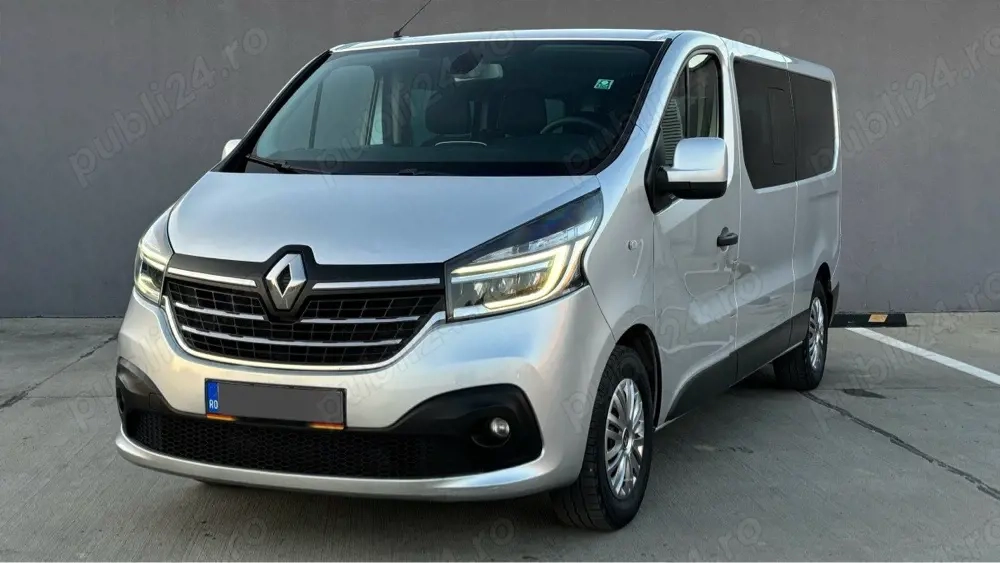 Renault Trafic 2 CP Extra-Lung 8+1 Locuri Euro 6