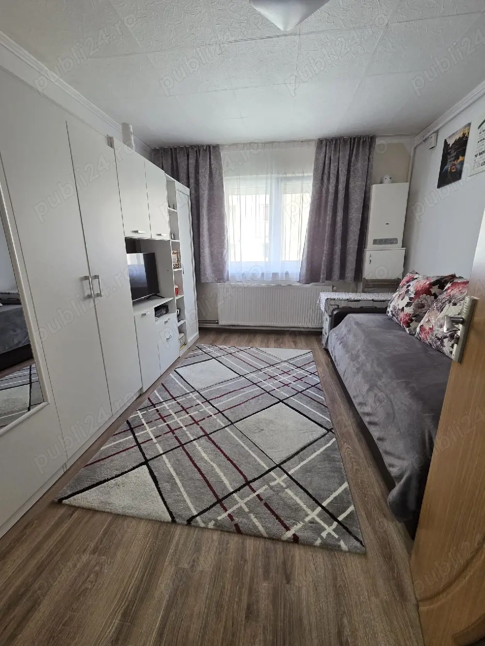 Garsonieră de vânzare 