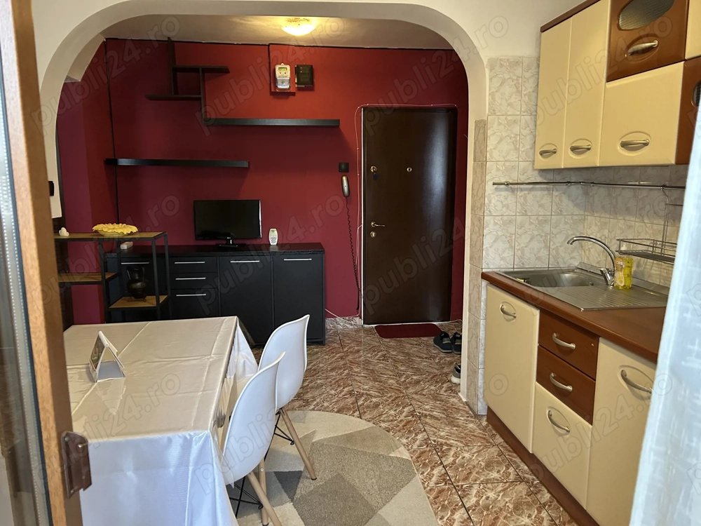 Închiriez apartament cu două camere Bucuresti zona Auchan titan