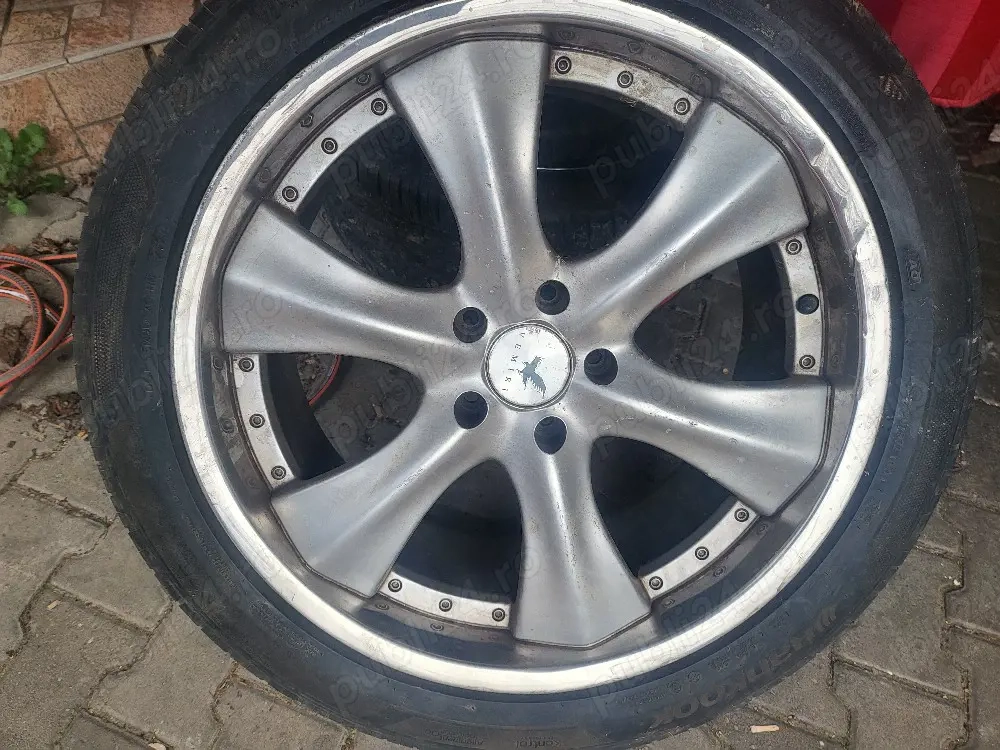 vand jante cu cauciucuri 