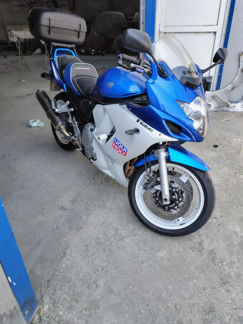 vand Suzuki 