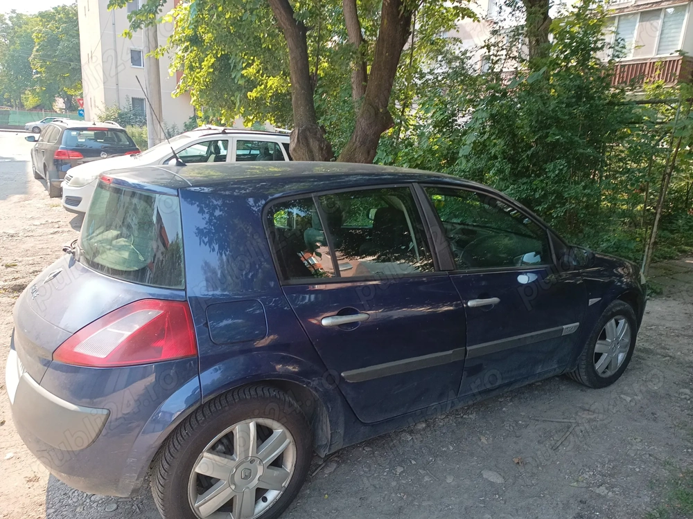 Vând Renault Megane 2005 , 350 E , probleme distribuție.
