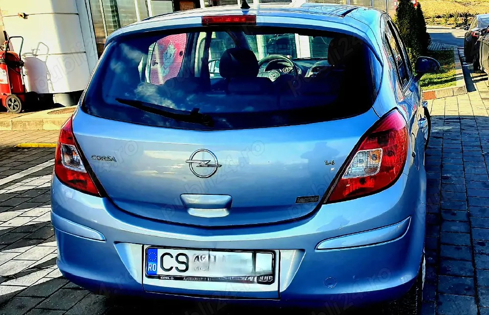 Opel Corsa D 1.4 benzina