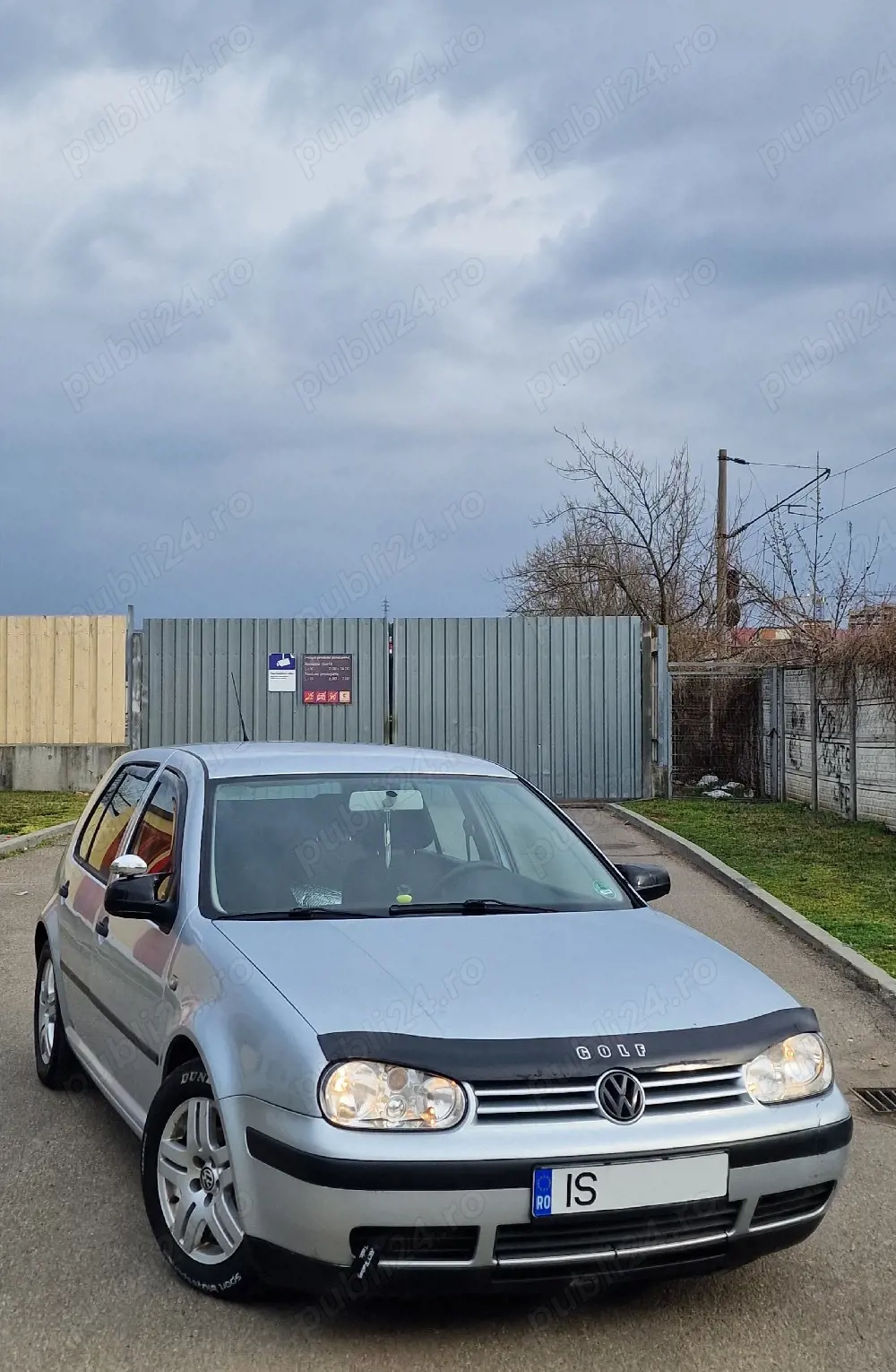 Volkswagen Golf 4   1.6 16V - Benzina   Manual