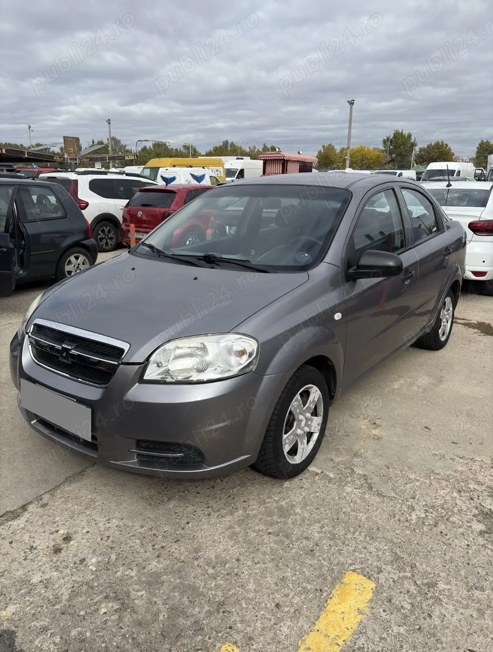 Vând Chevrolet Aveo 