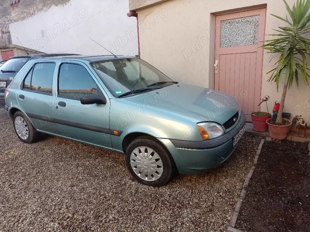 Ford fiesta an de fabricație 2001