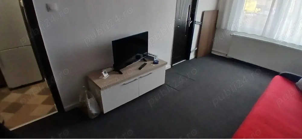 Garsoniera de inchiriat