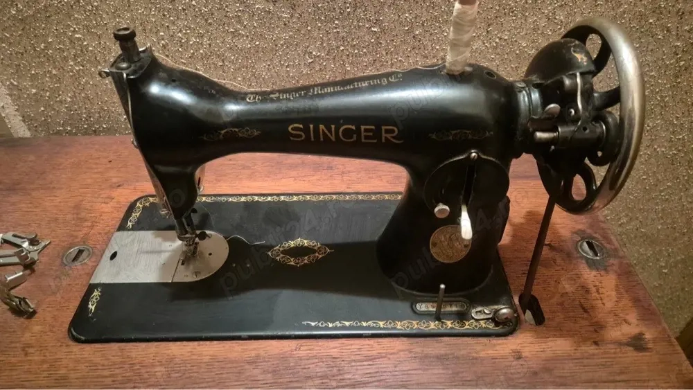 Masina de Cusut Singer 