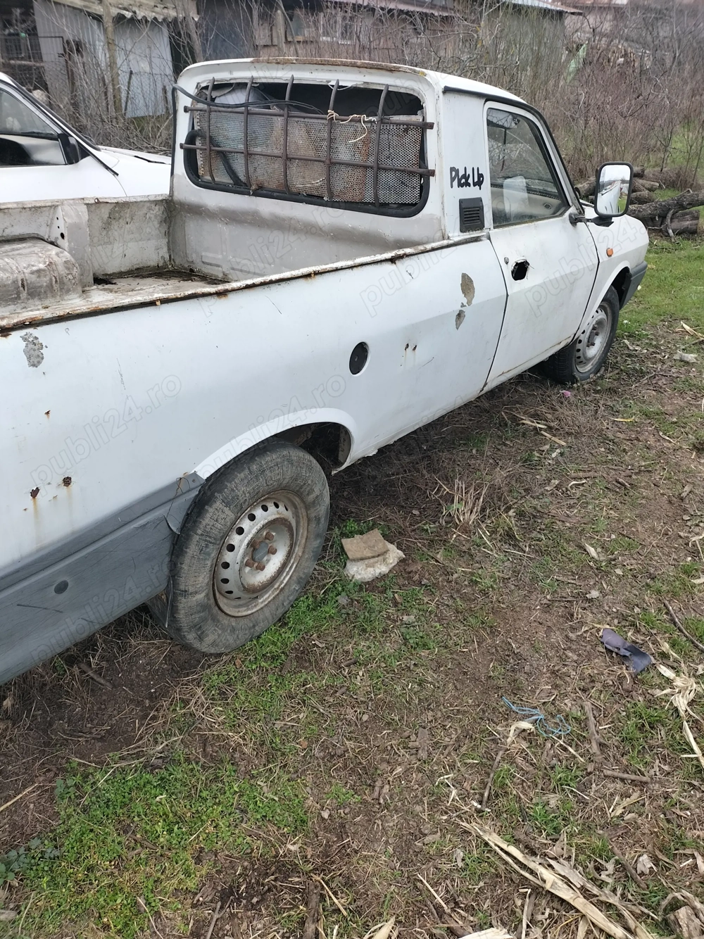 Dacia papuc pentru dezmembrari