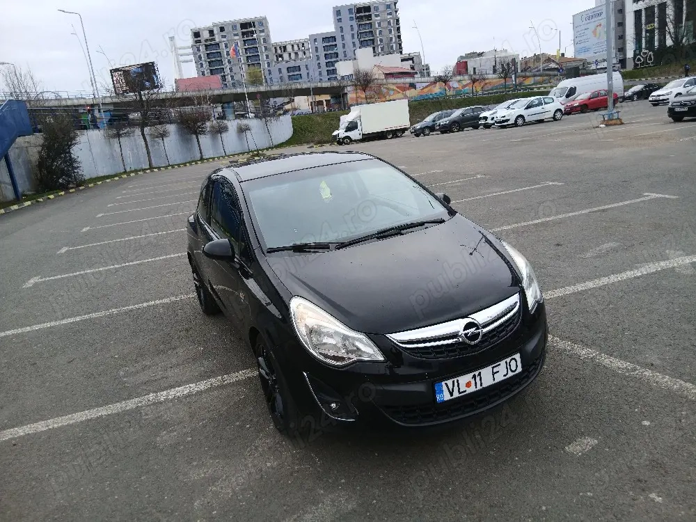 Opel Corsa D (2012)   Întreținută, Consum Mic   Ideală pentru oraș