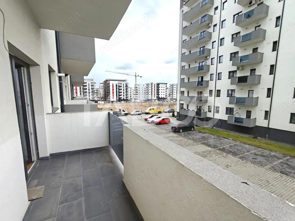 Apartament decomandat 2 camere si 2 balcoane in zona Doamna Stanca