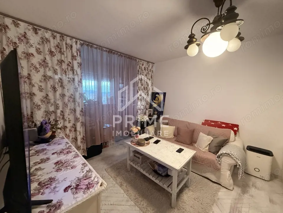 APARTAMENT 3 CAMERE, 65 MP, CETATE, ALBA IULIA ZONA SPITAL