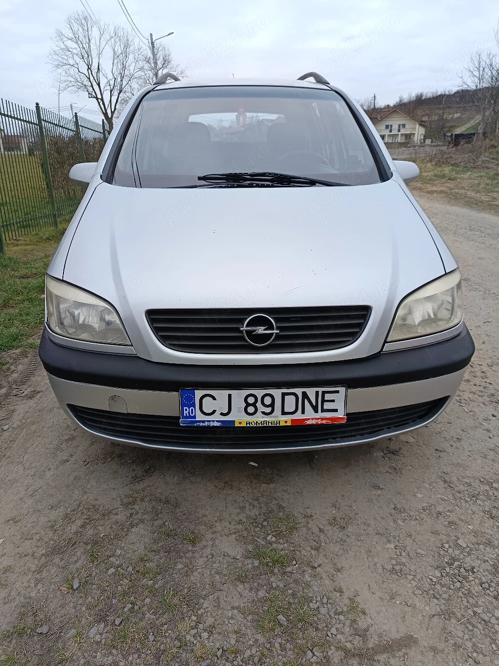vand opel Zafira 7 locuri 