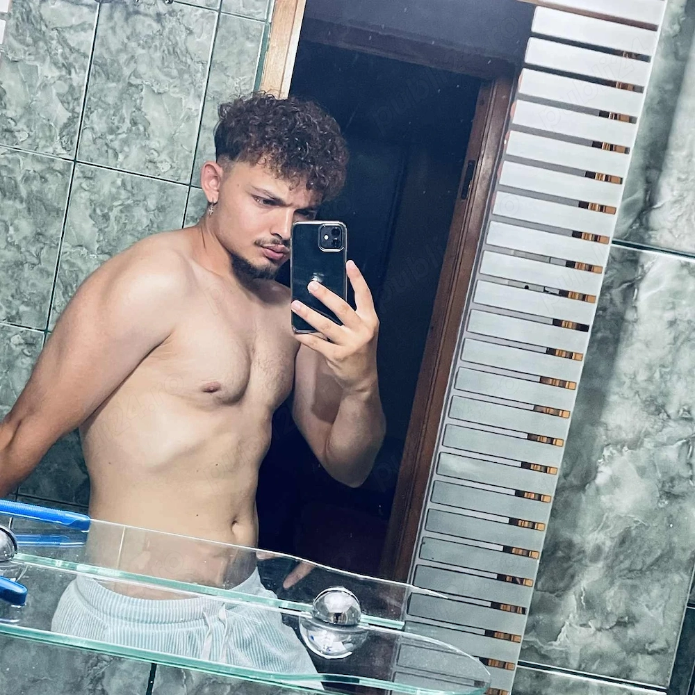 Maestru dominator bi