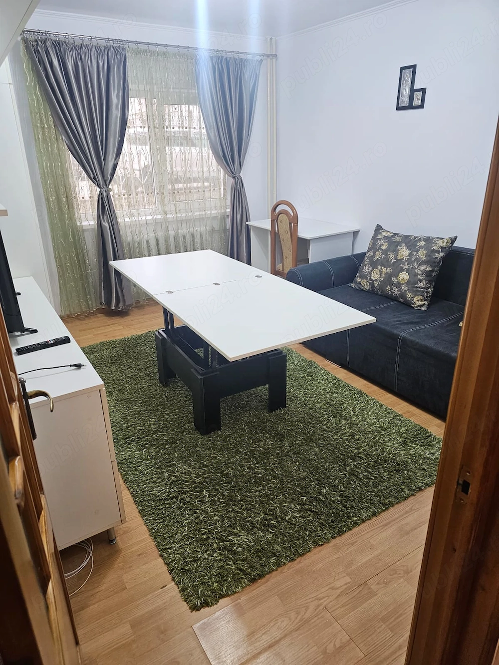 Garsoniera de inchiriat in capat 1