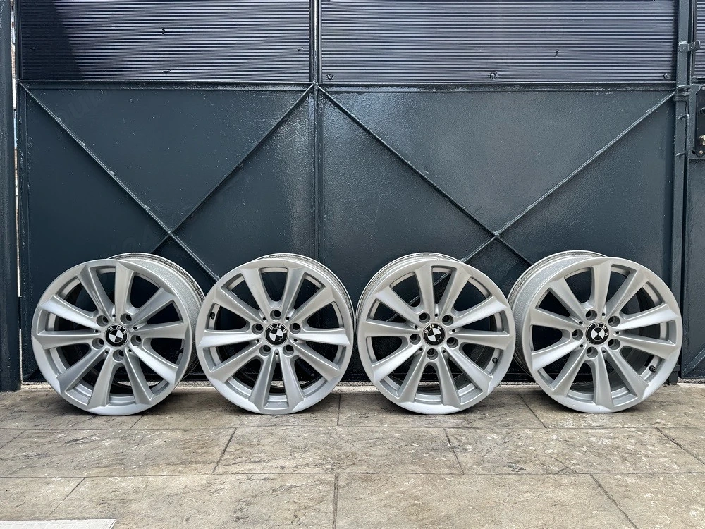 Vand 4 Jante pe 17 (5x120) Impecabile BMW