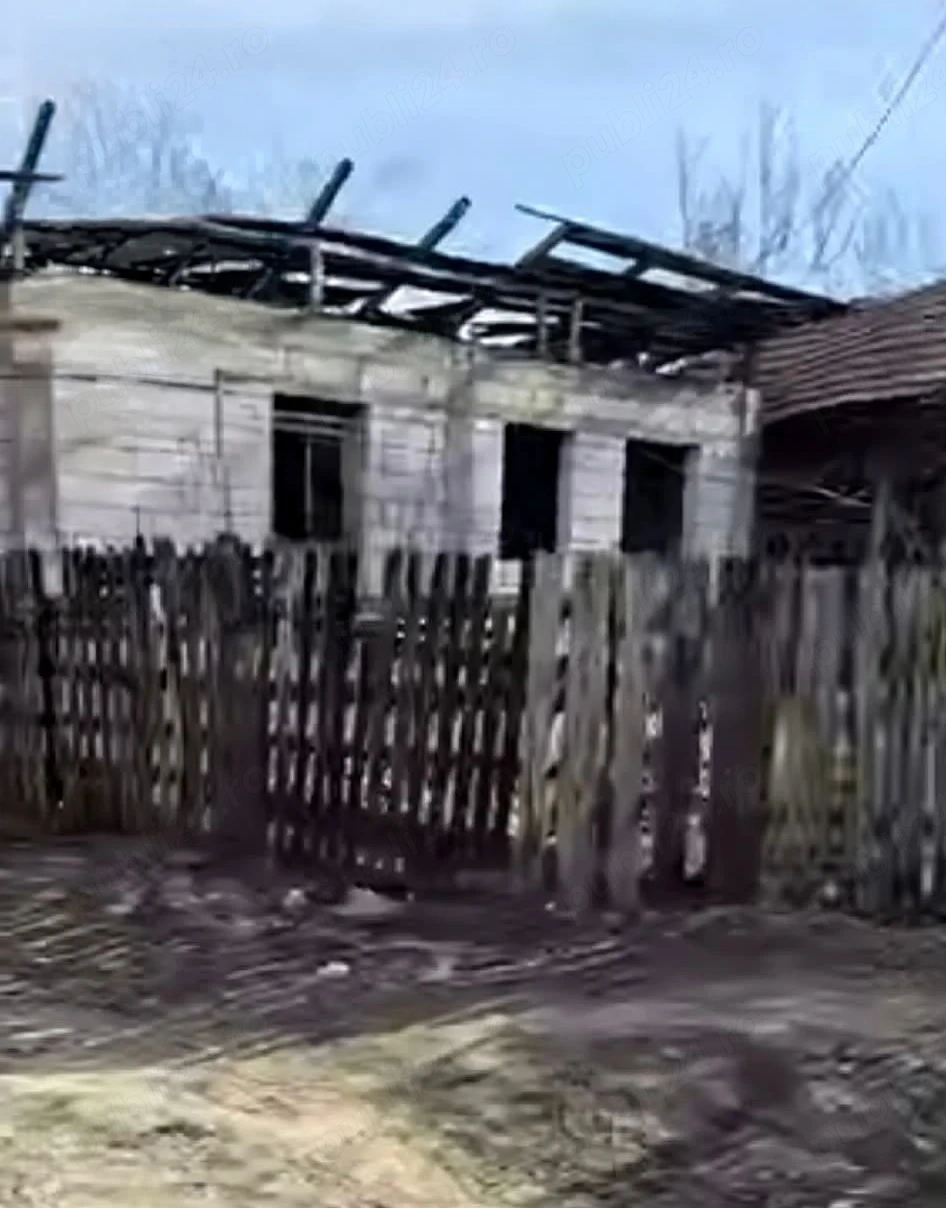 Teren intravilan + construcție Pîrscov (aproape de Buzău)