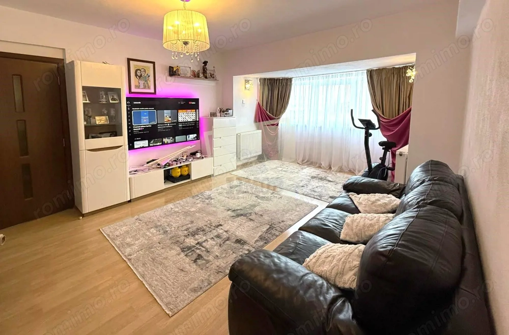 Apartament mobilat 68 mpu 3 camere 2 bai si pivnita in Turnisor
