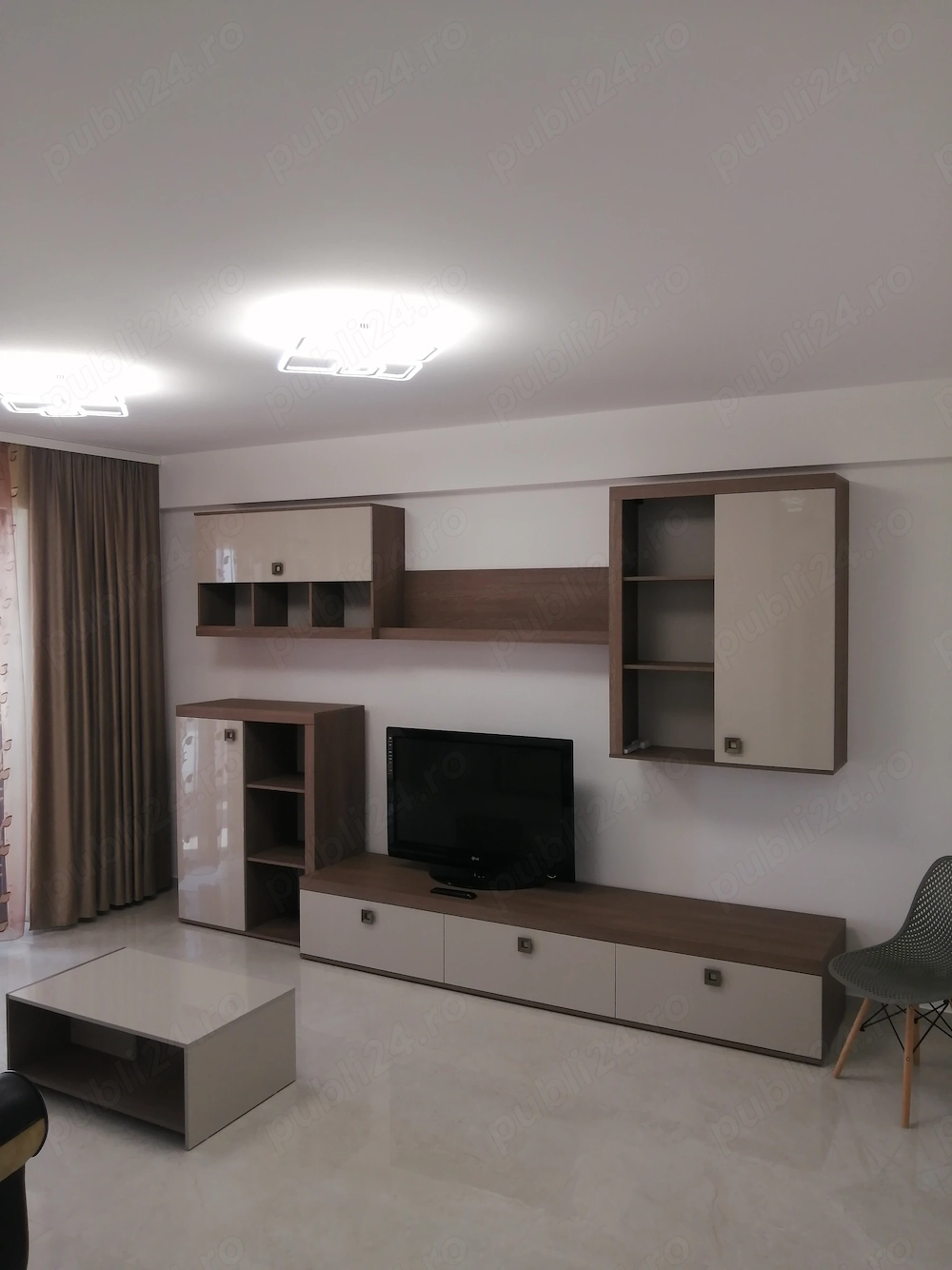 Închiriez apartament 2 camere decomandat 