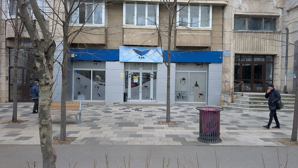 Spatiu comercial de inchiriat - Bdul Decebal 