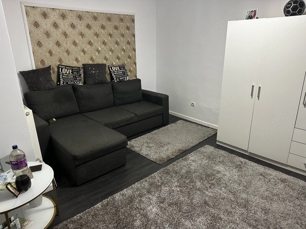 Vand apartament 3 camere 