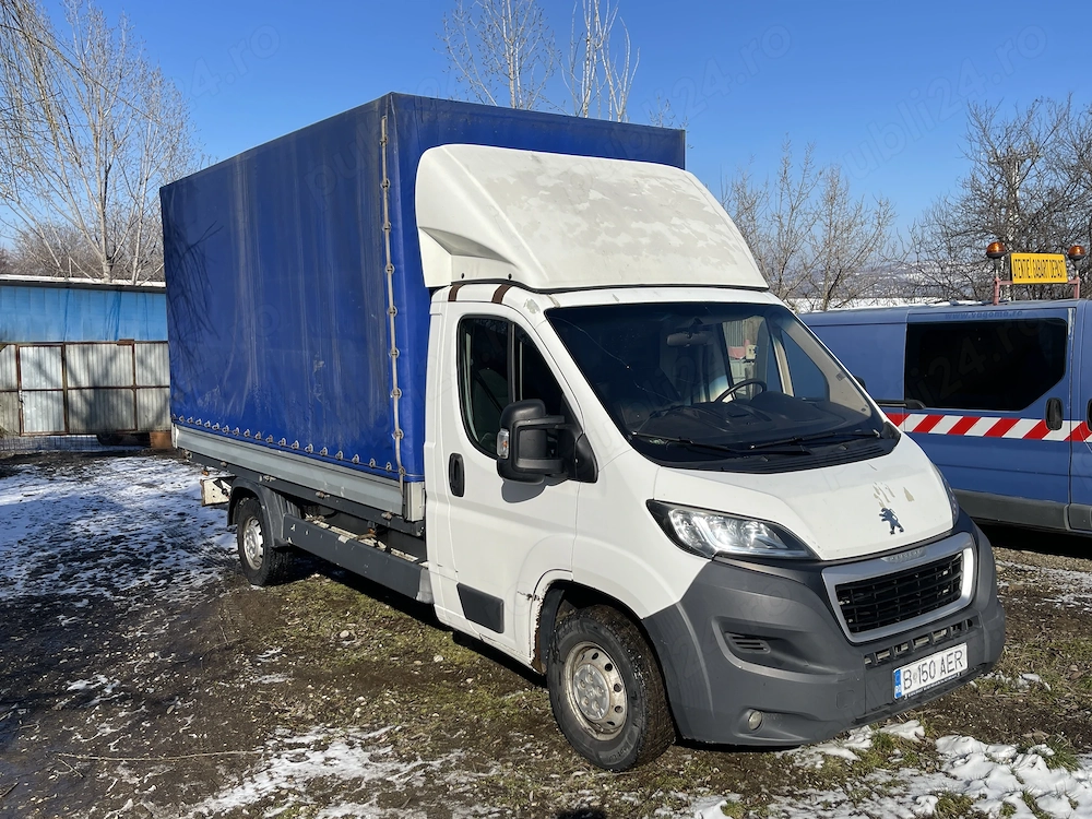 Vând Peugeot Boxer 2015