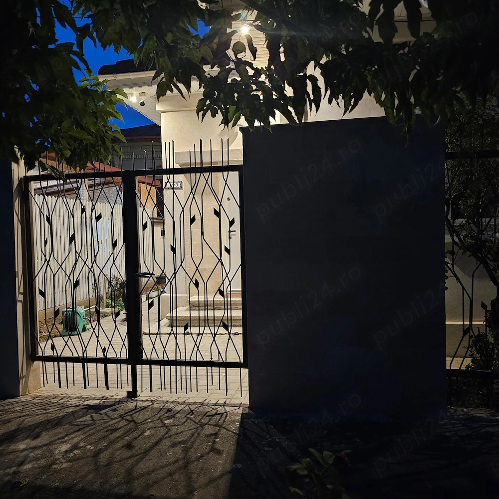 Casă deosebită în zonă liniștită și centrală   complet renovată!