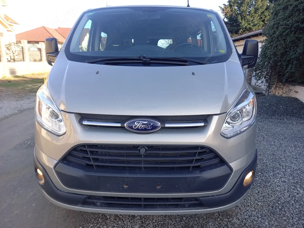 Ford Transit Custom 8+1 lung 2.2tdci