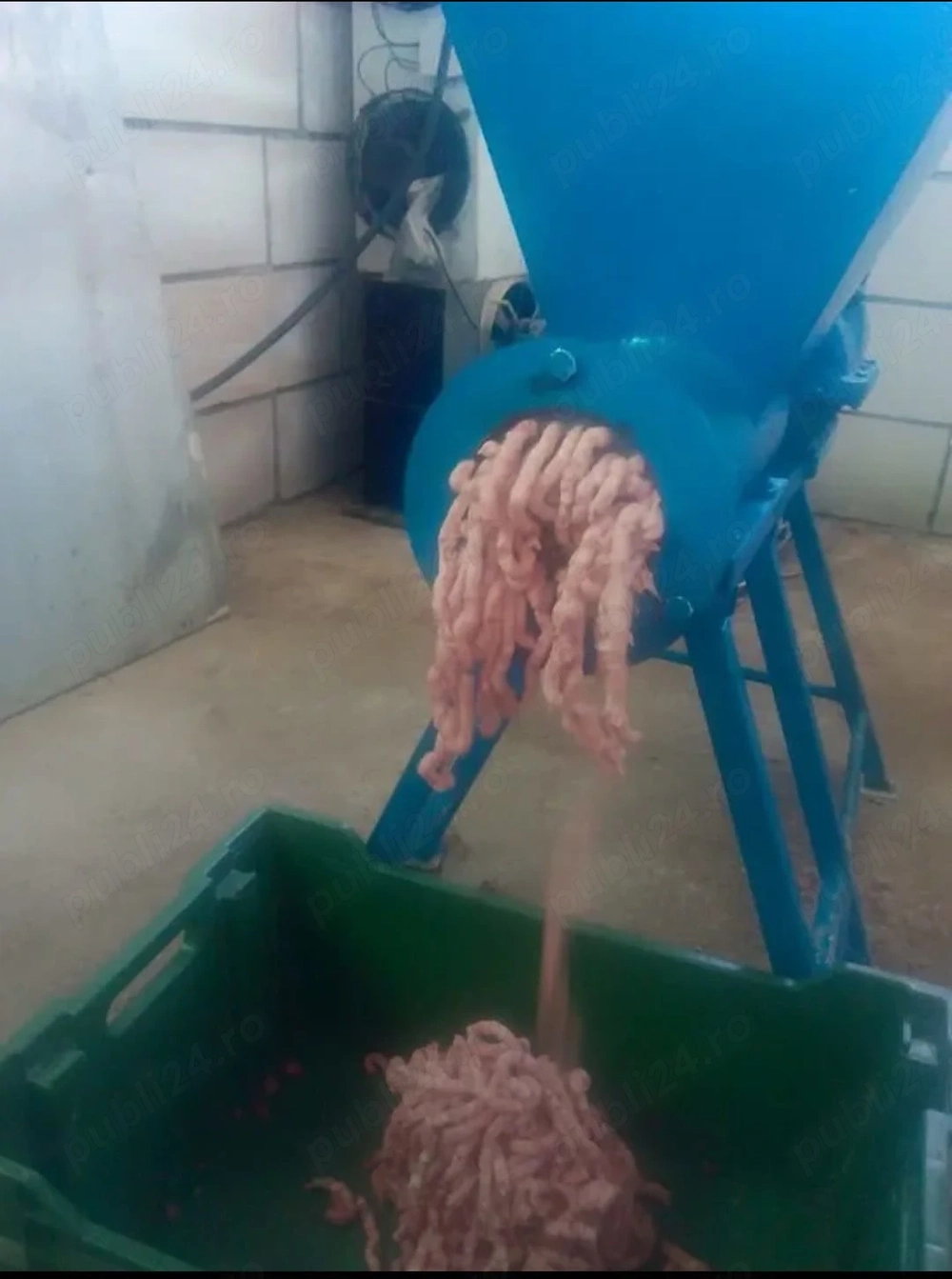 Masina tocat oase carne industriala 