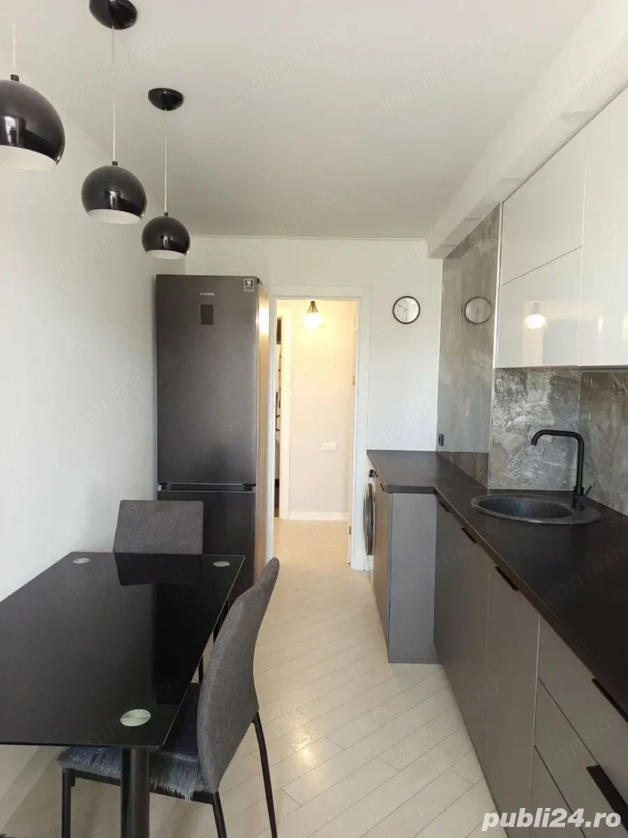 Apartament cu 3 camere de inchiriat Dristor